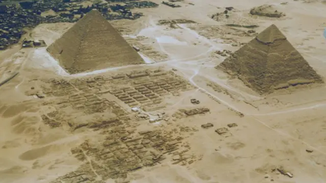 An aerial view of the Giza pyramid complex and the tombs of nobles and senior statesmen.